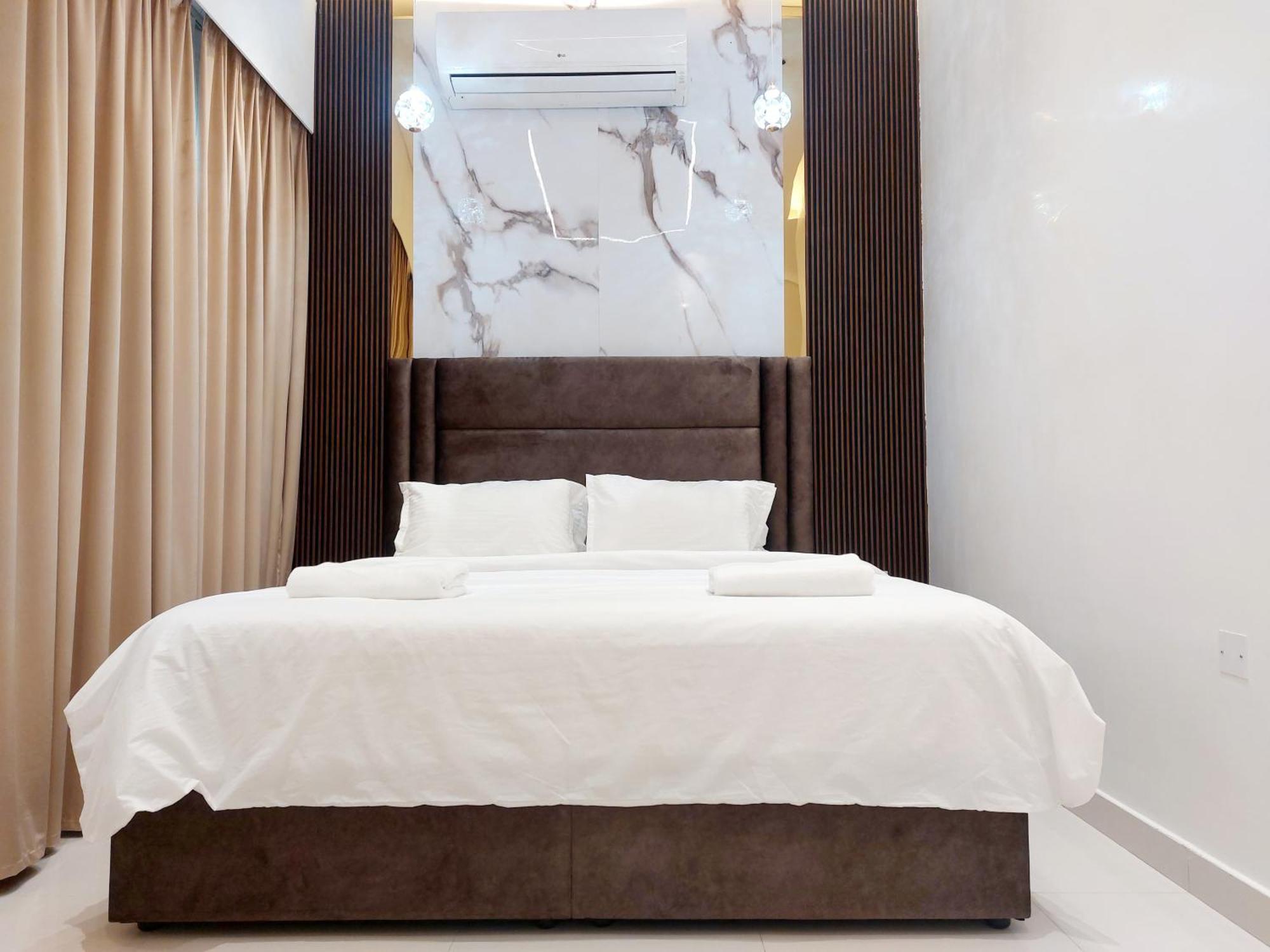 Mabahj Garnatha Hotel Apartments Sohar Buitenkant foto