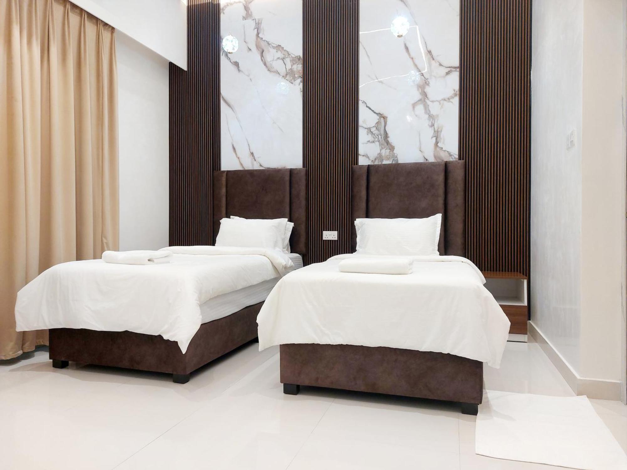 Mabahj Garnatha Hotel Apartments Sohar Buitenkant foto