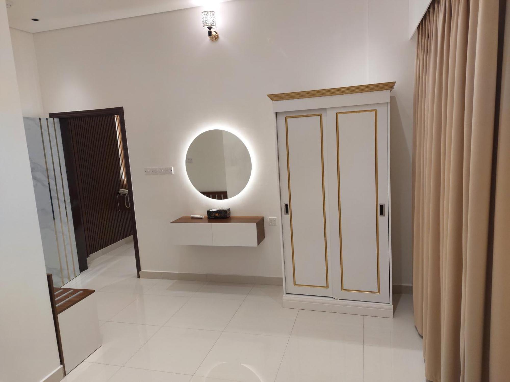 Mabahj Garnatha Hotel Apartments Sohar Buitenkant foto