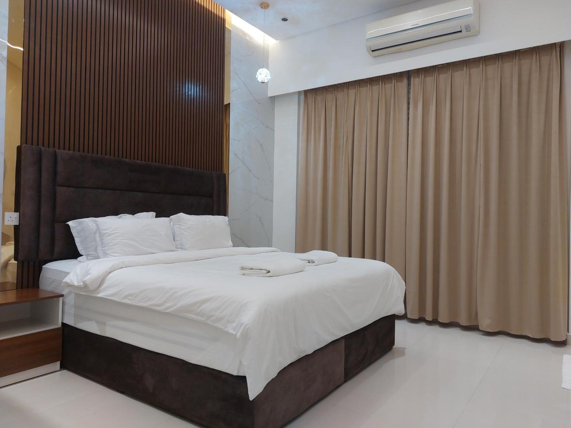 Mabahj Garnatha Hotel Apartments Sohar Buitenkant foto