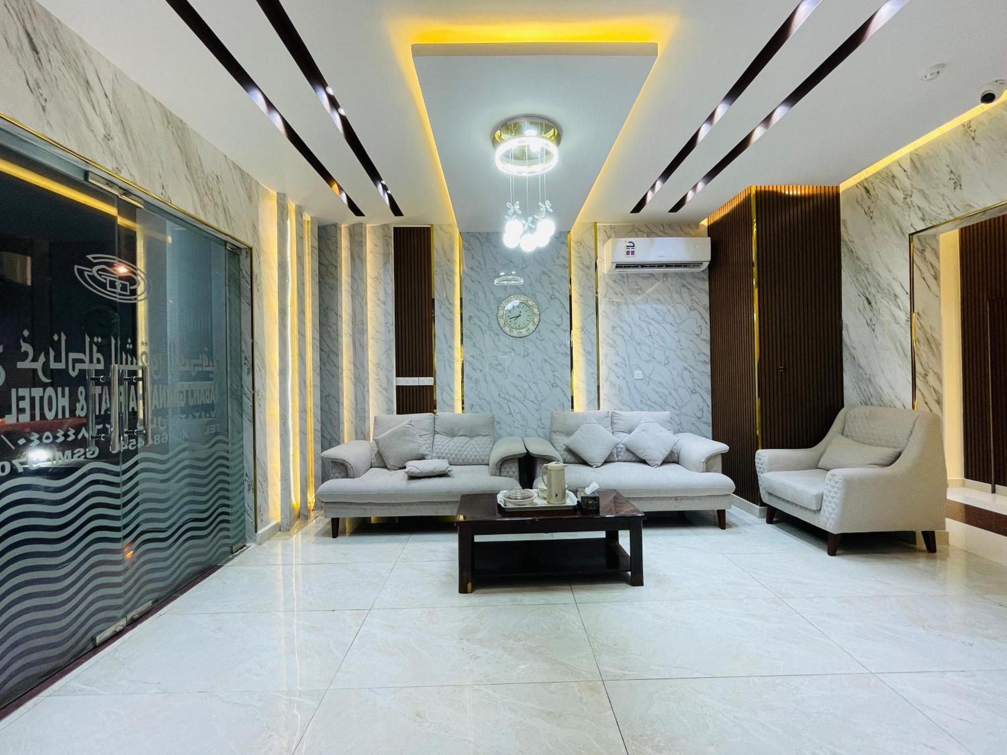 Mabahj Garnatha Hotel Apartments Sohar Buitenkant foto